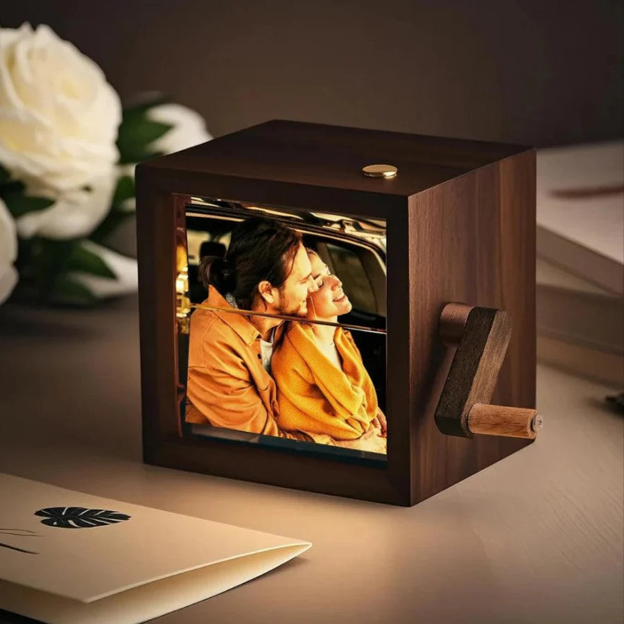 Blinkpic photo cranckbox|